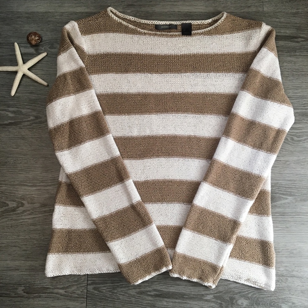 🐚 LIZ CLAIBORNE: Size Large Crew Neck 🌟